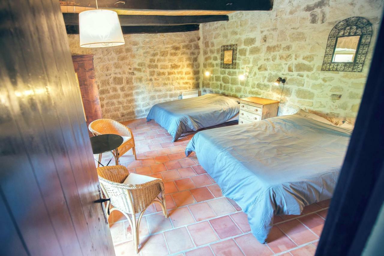 Le Domaine Du Fayet Bed & Breakfast Sanilhac  Bagian luar foto